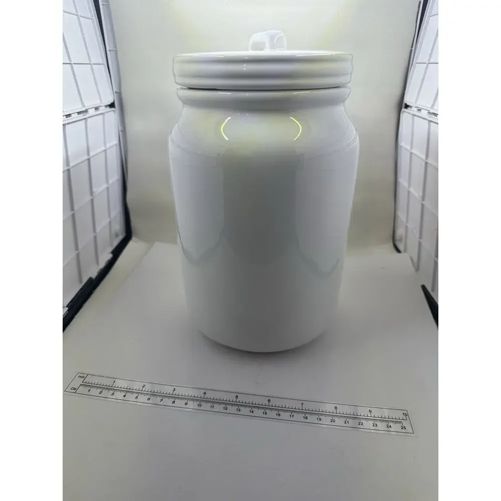 Cheryl's Freshly Baked Cookies Jar White Ceramic Lid